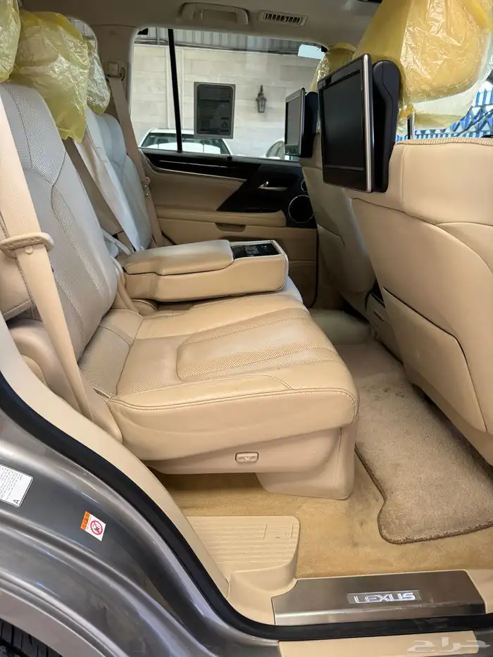 لكزس 2019 فل كامل LX570 21