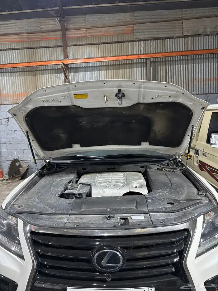 مكينة لكزس 0