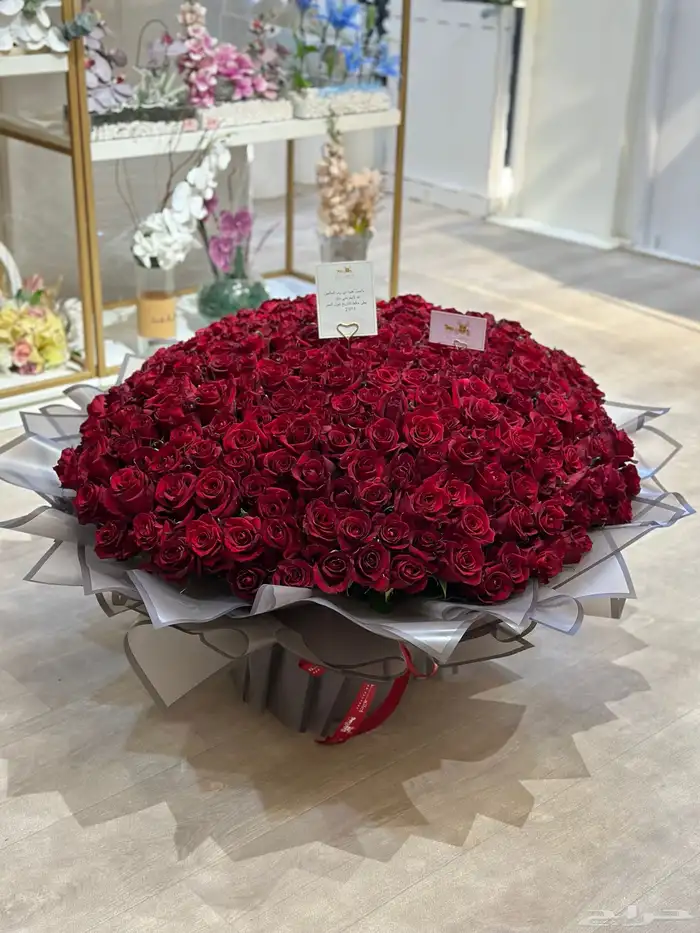 محل ورد و توصيل هدايا فازات و باقات الرياض 20