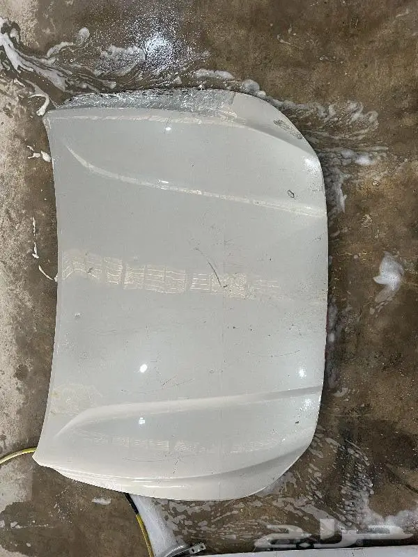 للبيع كبوت ازيرا 2020 وكبوت قراند شروكي 2005 1