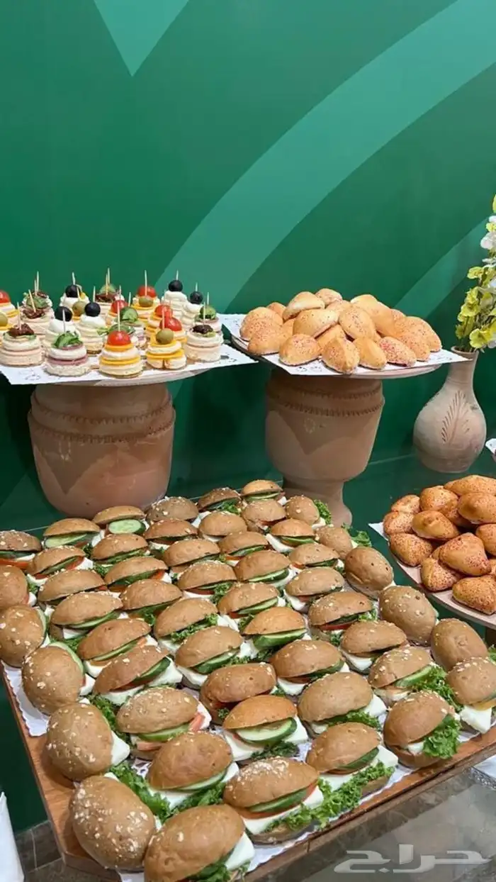 تنظيم كوفي بريك وبوفيهات غداء وعشاء 1