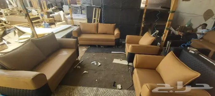 جديد اثاث كنب مكتبي جلد فخم (وطقم كنبات وطني تفصيل في ورشة) 0