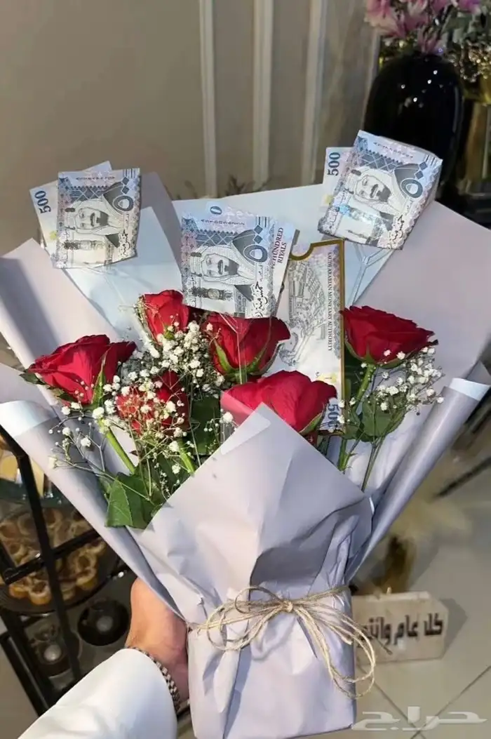 مندوب ومنسق هدايا وتجهيز الهديه وتوصيلها بنفس اليوم . 15