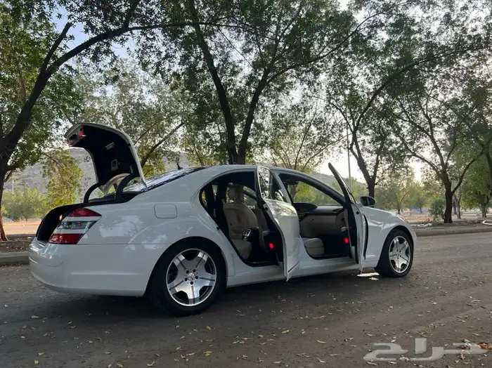 مرسيدس بانوراما 500 S الممشى 170 الف كم 2007 12