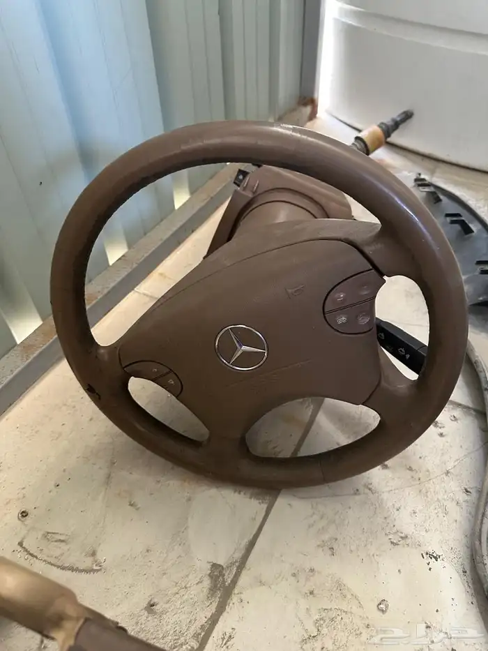 قطع ابو عيون مرسيدس 2001 13