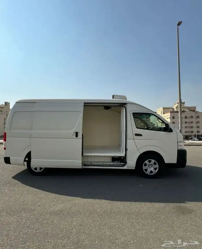 باص ثلاجة للايجار 1