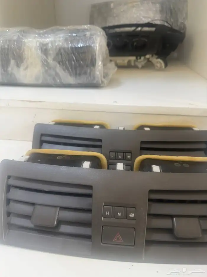 قطع غيار هايلوكس كامري اورين 10