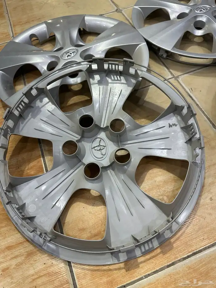 طقم طاسات كامري اصلي وكاله جديد طيس 2