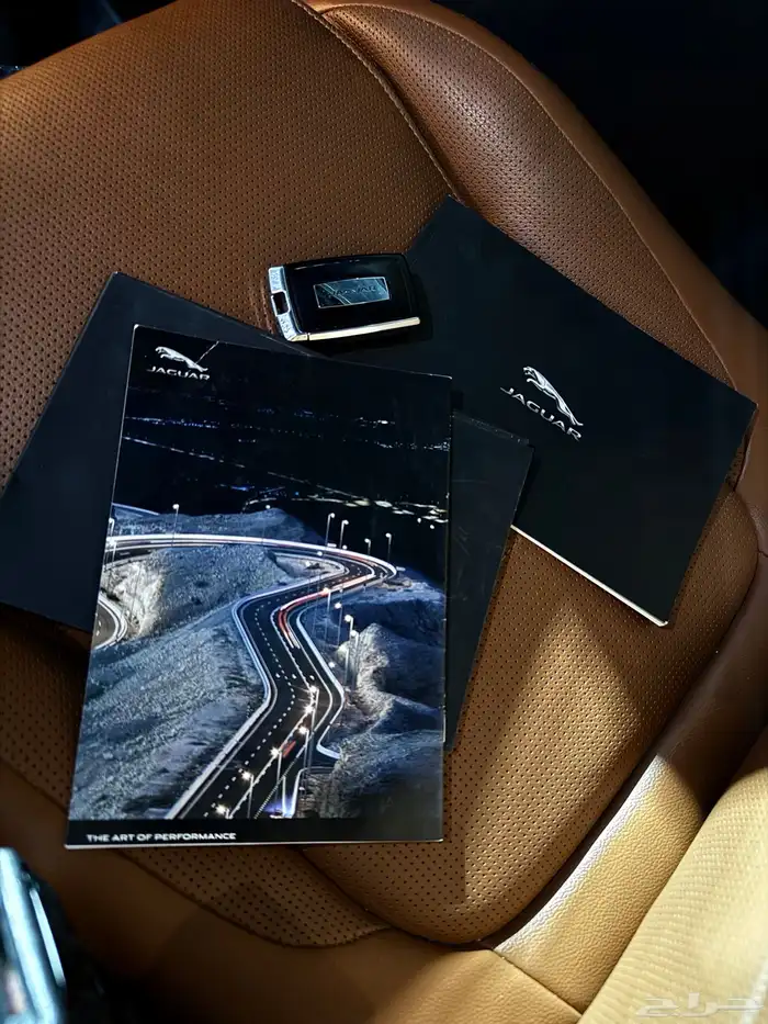 جاكور f pace 2021 12