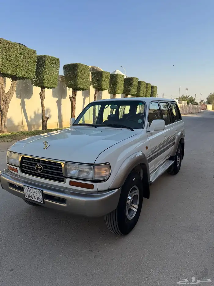 جيب لاندكروزر GXR 1997 2