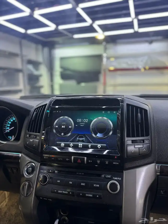 شاشة لاند كروزر VXR 2008_2015 1