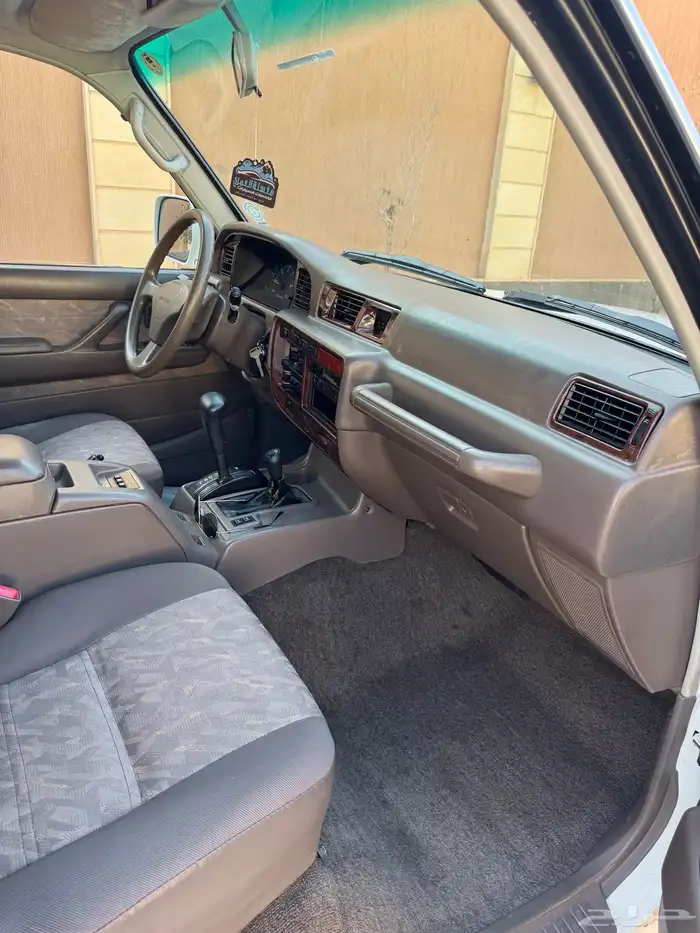 جيب لاندكروزر GXR 1997 13