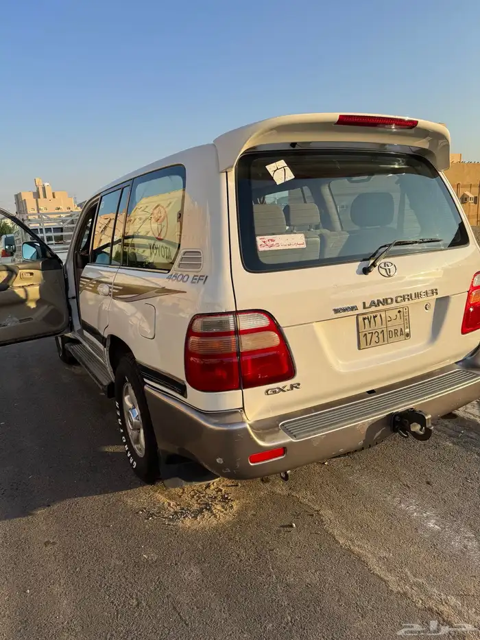 لاندكروزر جي اكس ار 2000 فل كامل جير اتوماتيك 11