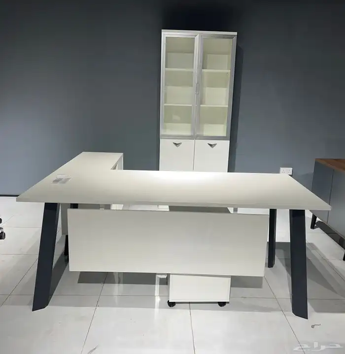 مكتب ابيض و رصاصي طقم مودرن فخم ورك ستيشن طاولة اجتماع كنب 66