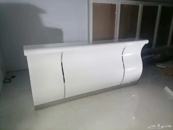 مكتب ابيض و رصاصي طقم مودرن فخم ورك ستيشن طاولة اجتماع كنب 35