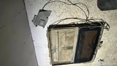 فتحة سقف جيب صالون 97 5