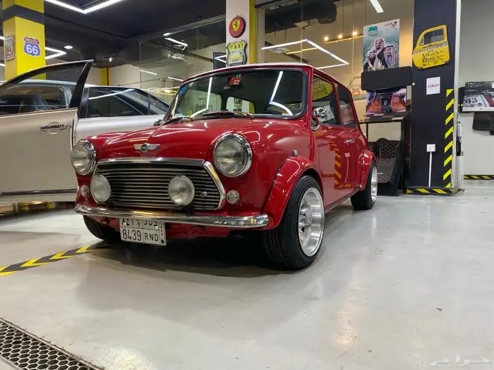 For rental Mini Cooper classic 1975 ميني كوبر كلاسك للإيجار 3