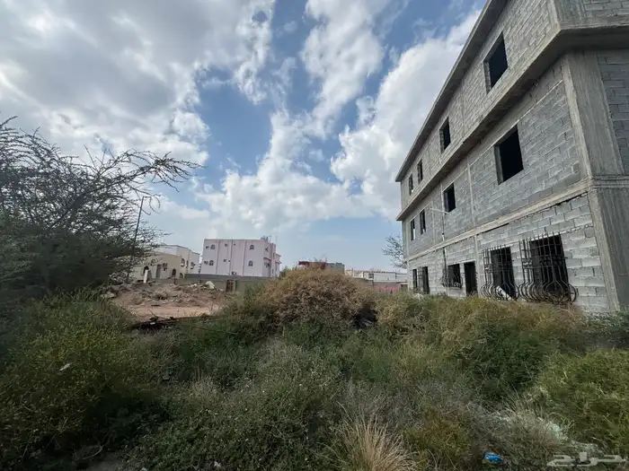 أرضين في الواسط على شارعين متظاهرين التفاصيل في الإعلان 6