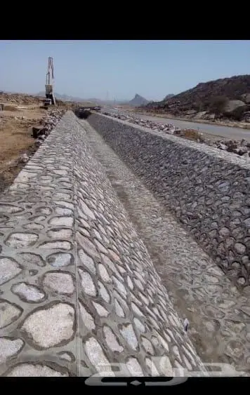 قص جبال بناء جدارات الحجر رص ربراب كمبريشات تخريم صخور 11