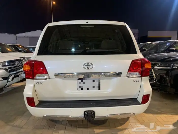 لاندكروزر GX هدد V8 فل كامل 2015 3