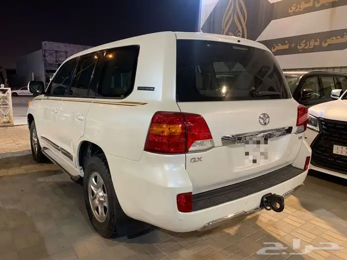 لاندكروزر GX هدد V8 فل كامل 2015 5