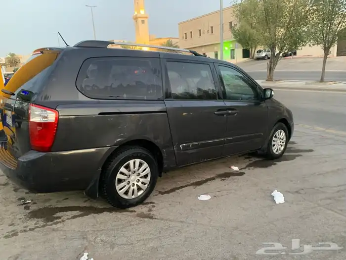 كيا كارينفال 2014 3