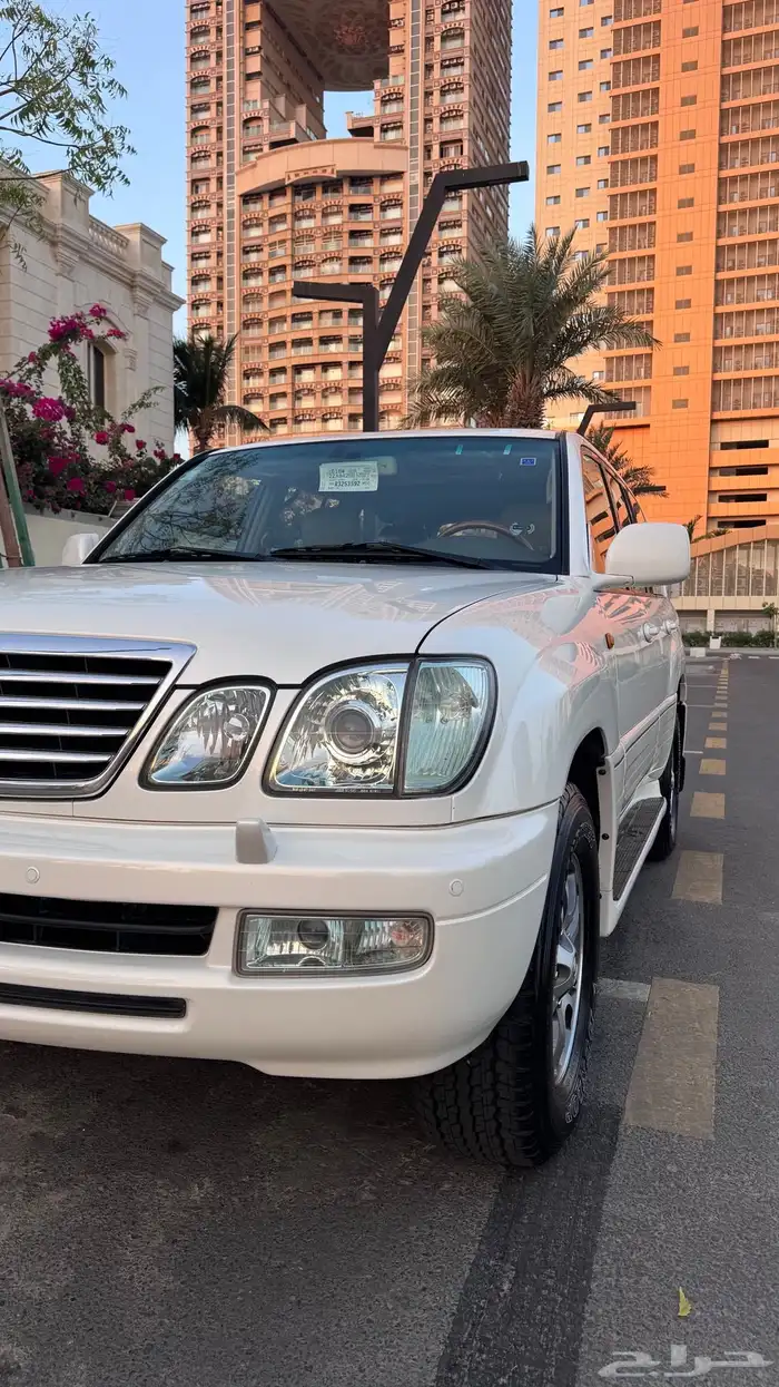 تم البيع لكسزس LX470 مخزن موديل 2006 20