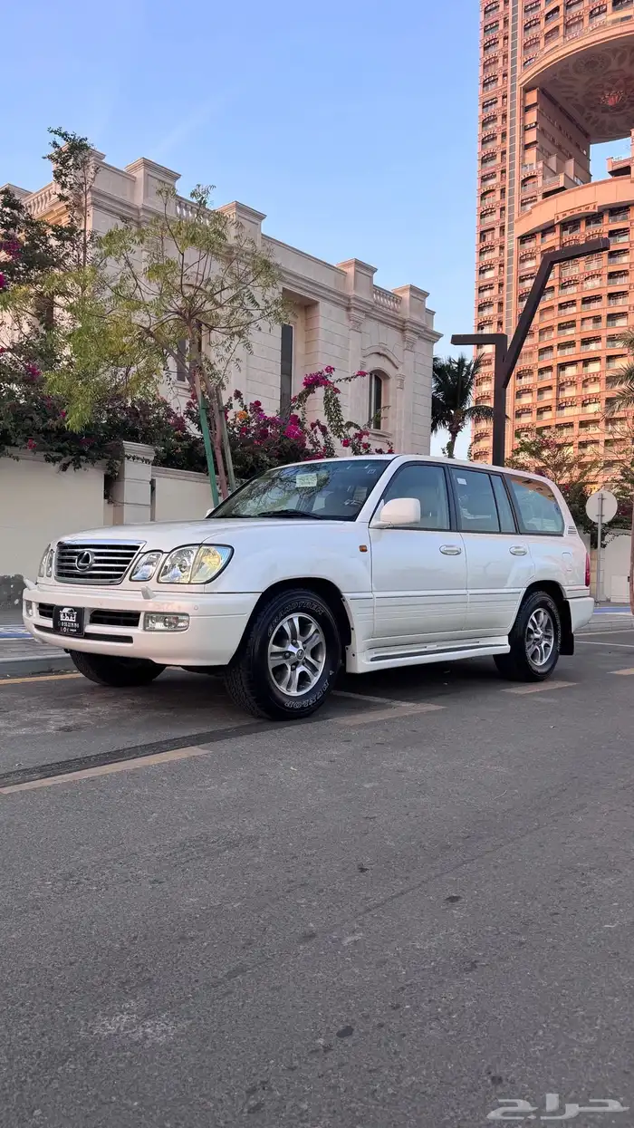 تم البيع لكسزس LX470 مخزن موديل 2006 34