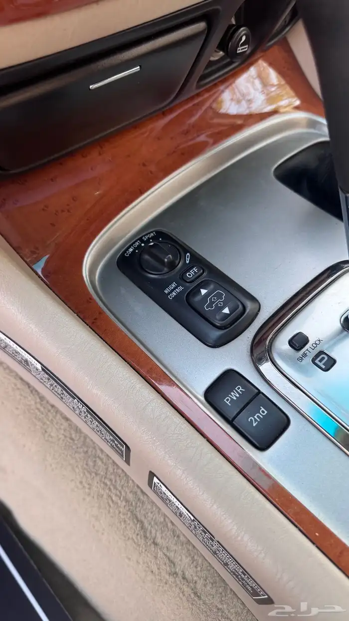 تم البيع لكسزس LX470 مخزن موديل 2006 78