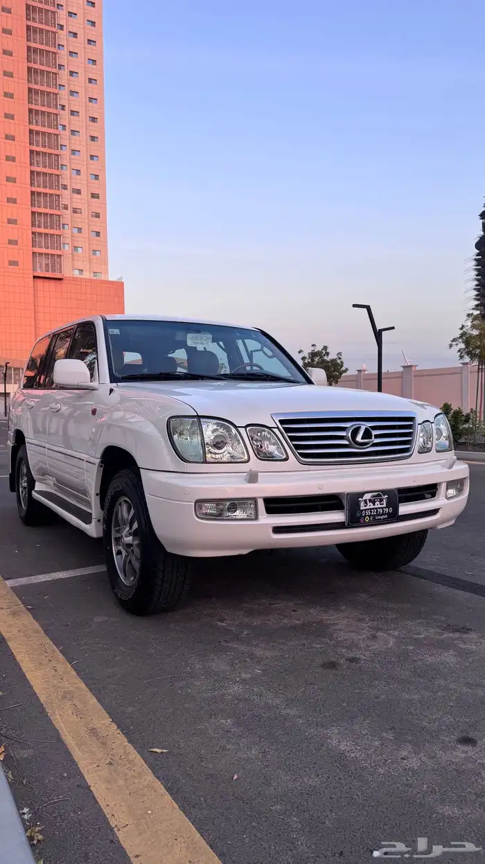 تم البيع لكسزس LX470 مخزن موديل 2006 11