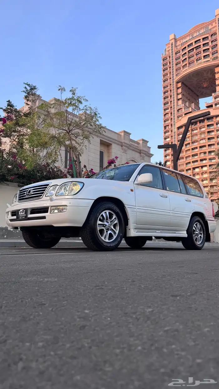 تم البيع لكسزس LX470 مخزن موديل 2006 33