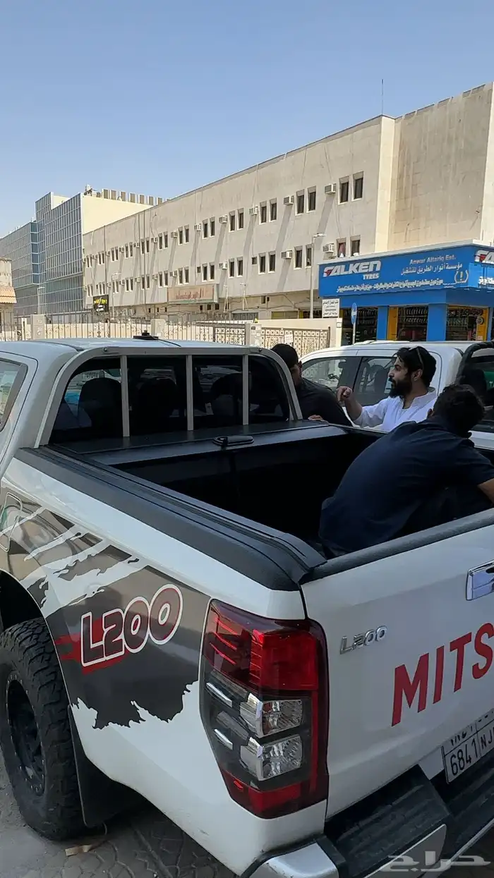 غطاء حوض ميتسوبيشي L200 سحاب 7