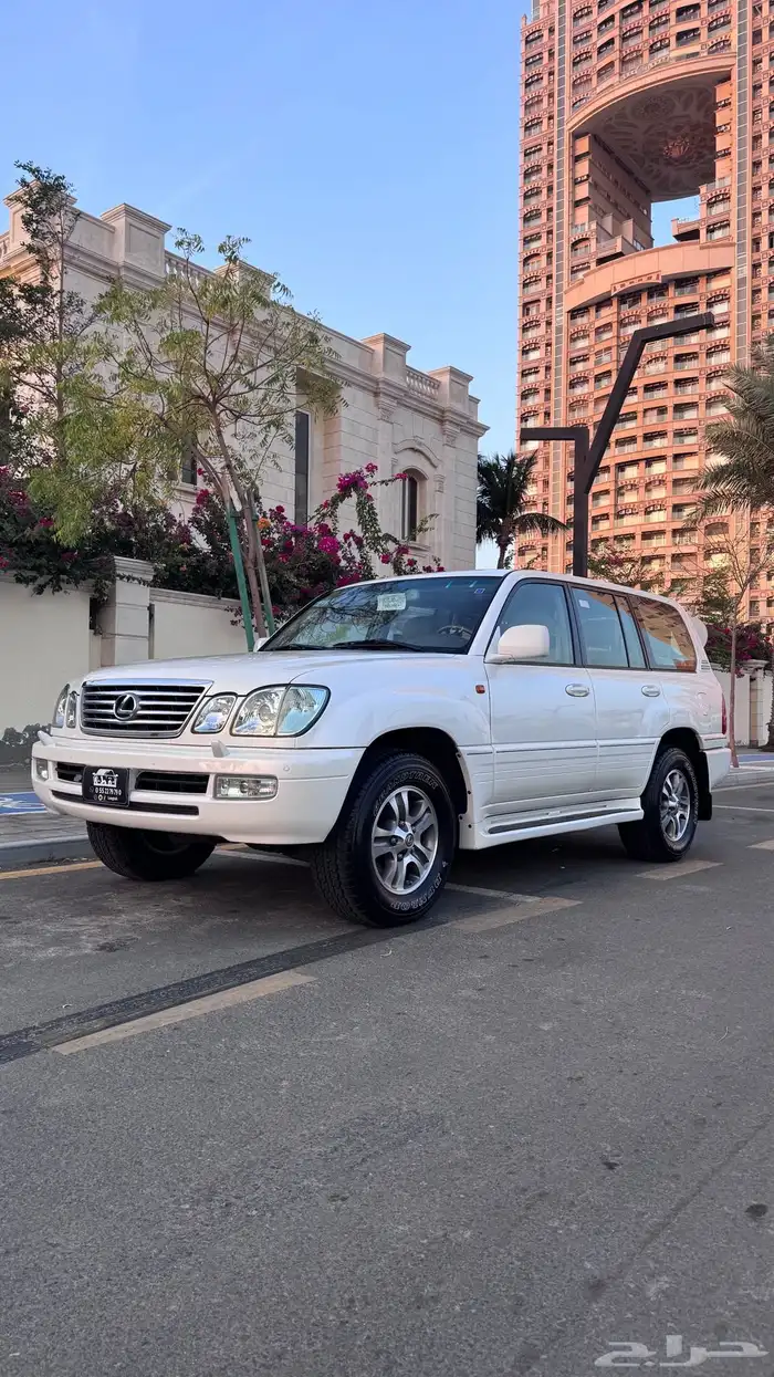 تم البيع لكسزس LX470 مخزن موديل 2006 38