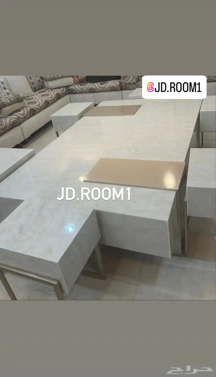 طاولات ضيافه 85