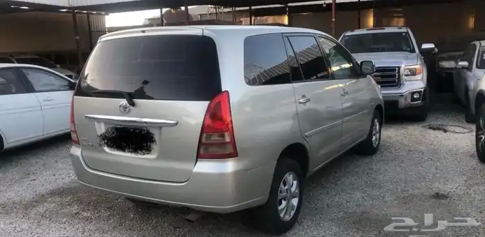 سائق للتوصيل للمدارس للمولات للدوامات المشاوير الخاصة ابها 0