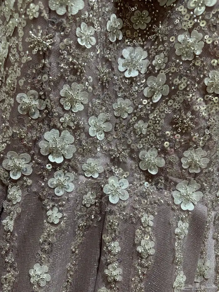 فساتين للبيع 3