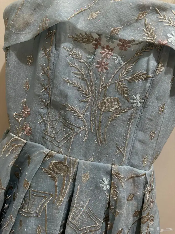 فساتين للبيع 8