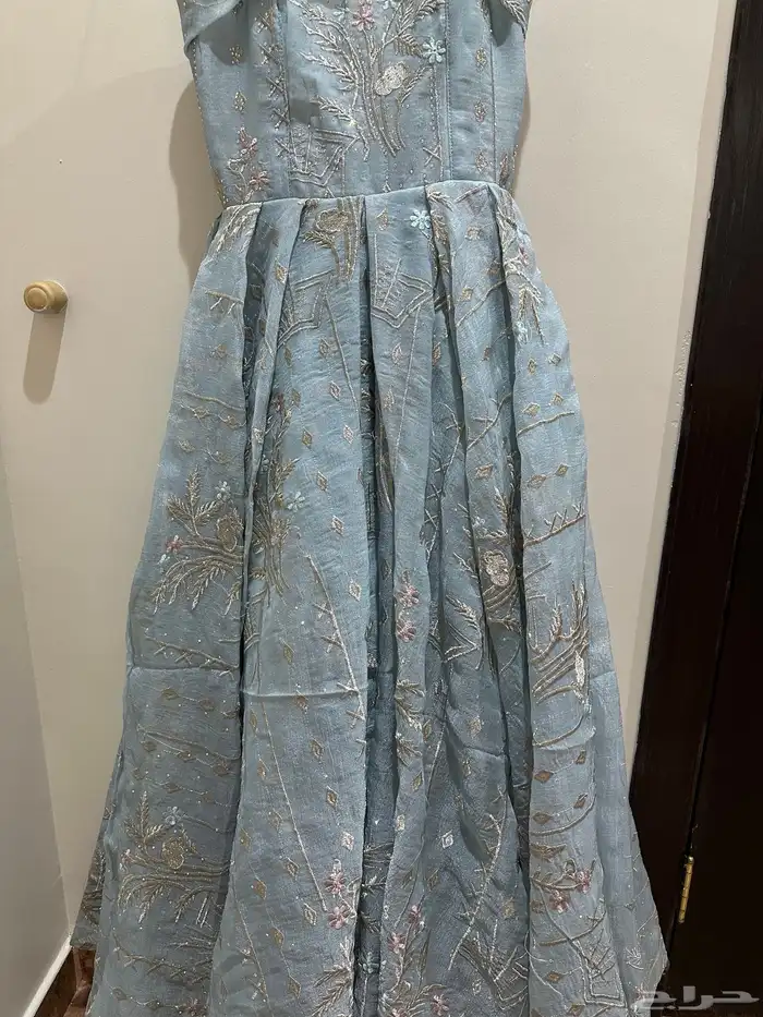 فساتين للبيع 9