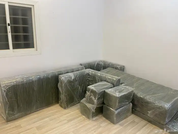 اثاث شبه الجديد 2