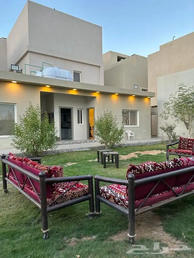 استراحة للايجار للعوائل حي النرجس 5