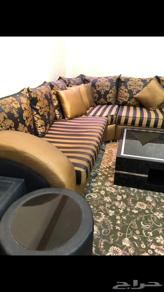 كنب 7 في 5 فخم جوده عاليه وقوي البيع سمح 6