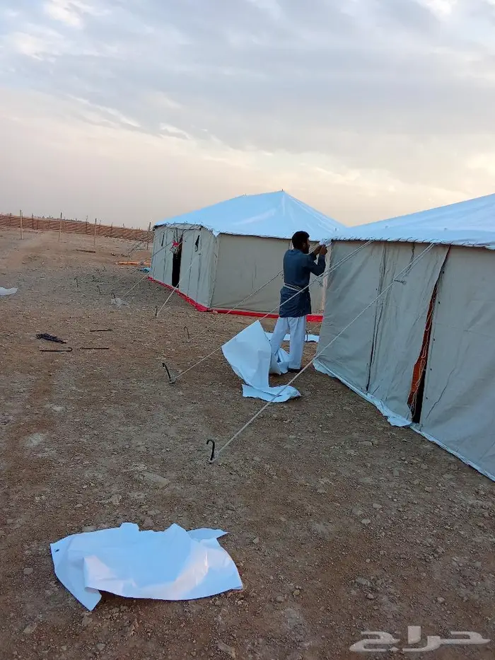 غرف خشب ضد المطر وشمس خيام بيوت شعر 2