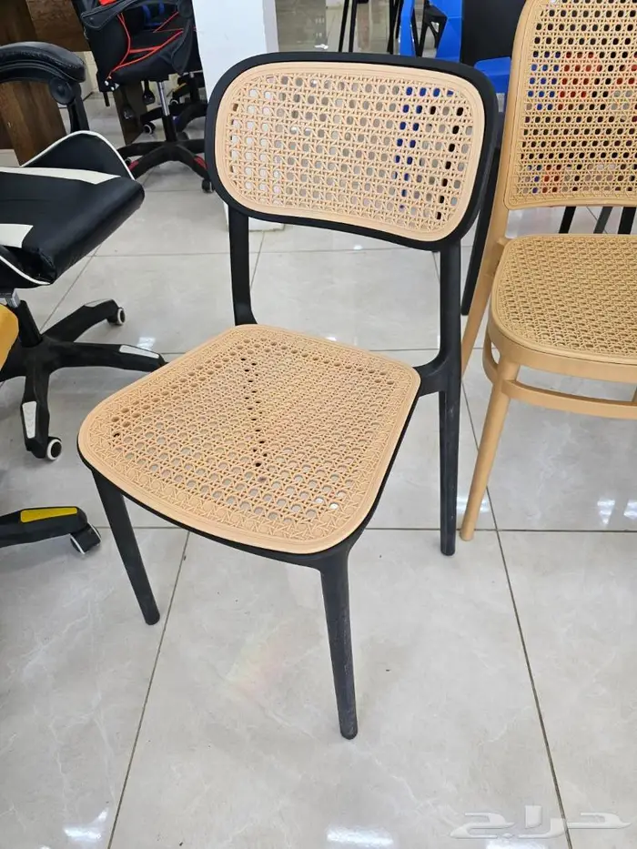 كراسي فايبر 37