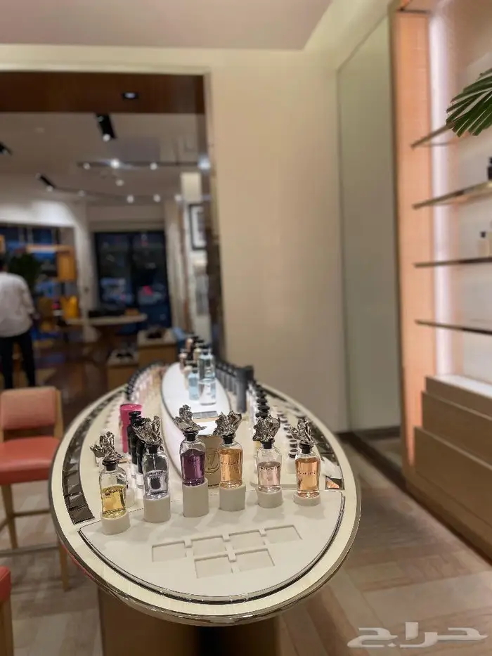 عطور لويس فيتون اصبحت بين يدكم 0