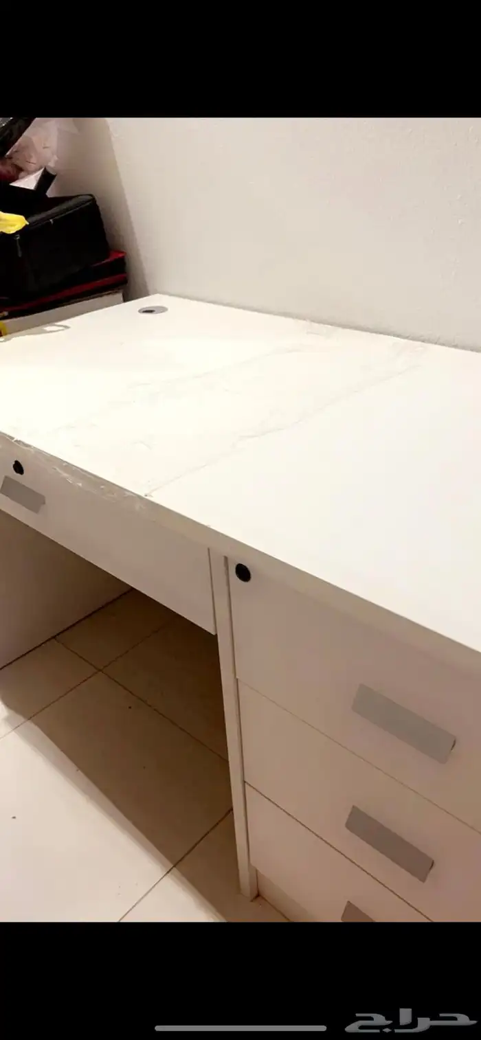 مكتب للبيع 0