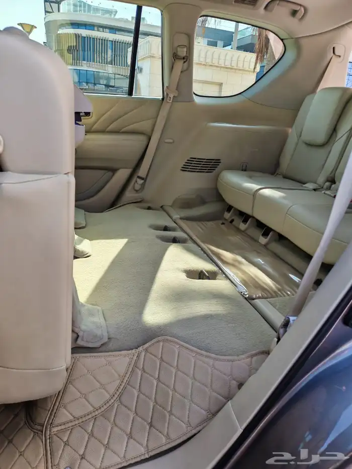 انفينتي QX80 موديل 2015 10
