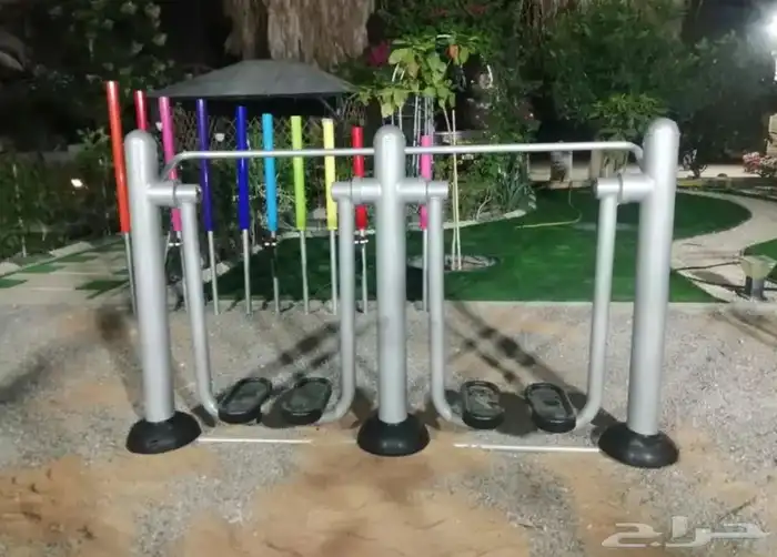 معدات رياضيه للحدائق-العاب بدنيه خارجيه كراسي وسلات حدائق 13