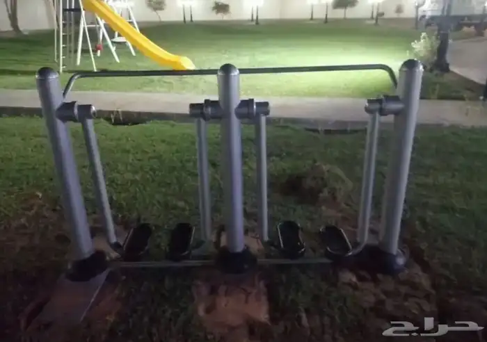 معدات رياضيه للحدائق-العاب بدنيه خارجيه كراسي وسلات حدائق 19