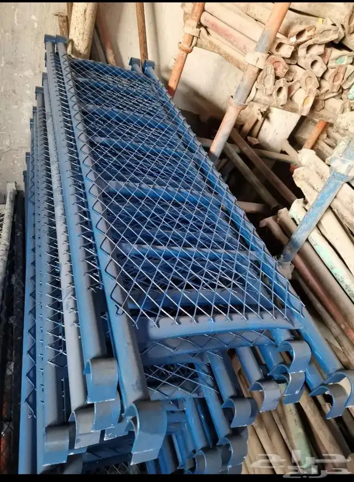 سقالات حديد . شبوك سقاله  صاج سقاله  مقص سقاله توصيلات سقا 4