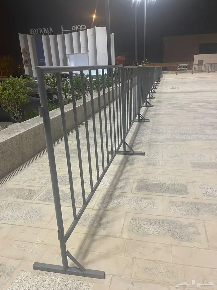 حواجز بيع وا يجار جميع المقاسات 0